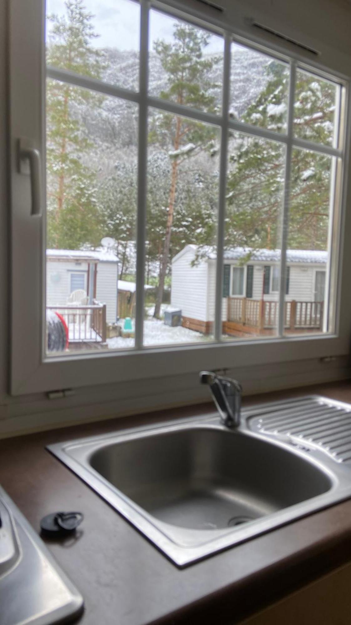Mobilhome Comfort A La Montagne Saint-Auban  Экстерьер фото